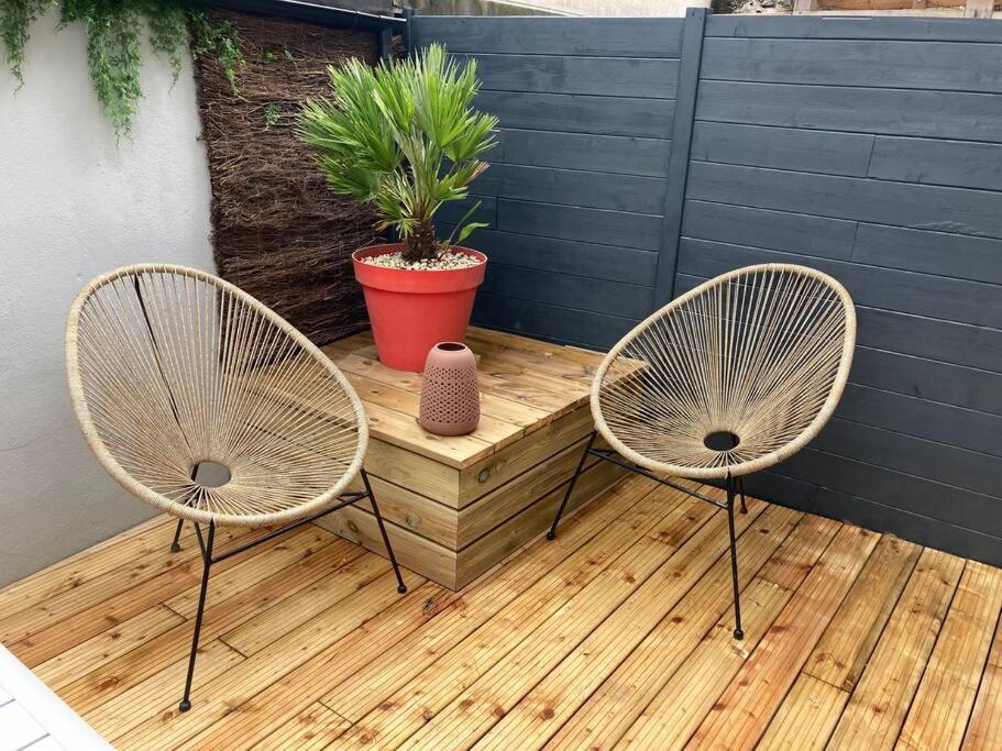 Appartement Centre Ville Quimper Avec Terrasse Luaran gambar